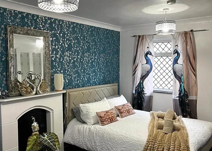 Cosy 4 Bedroom House In Knowle, Bristol