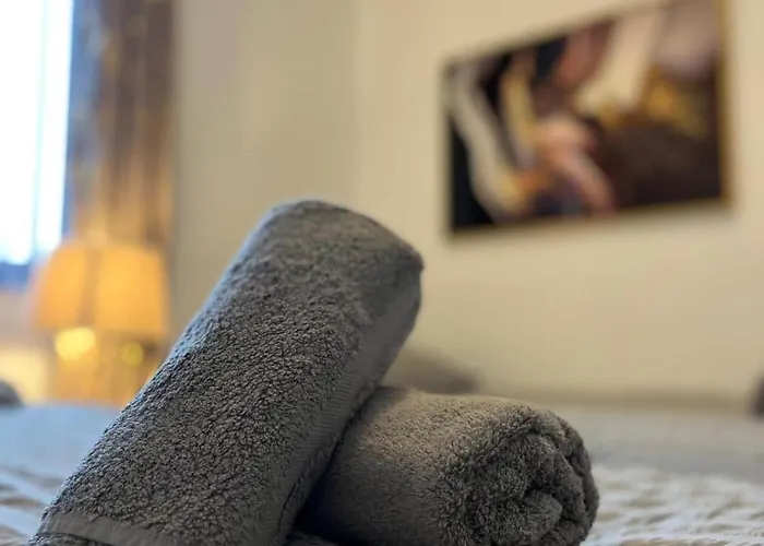 Cosy 4 Bedroom House In Knowle,