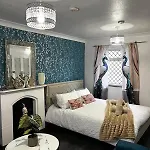 Cosy 4 Bedroom House In Knowle, 布里斯托